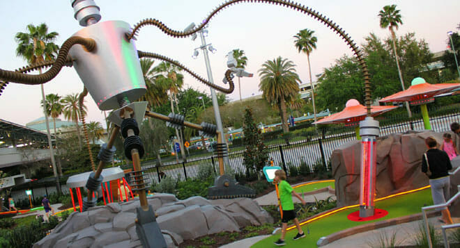 orlandovacation_hollywood-drive-in-golf
