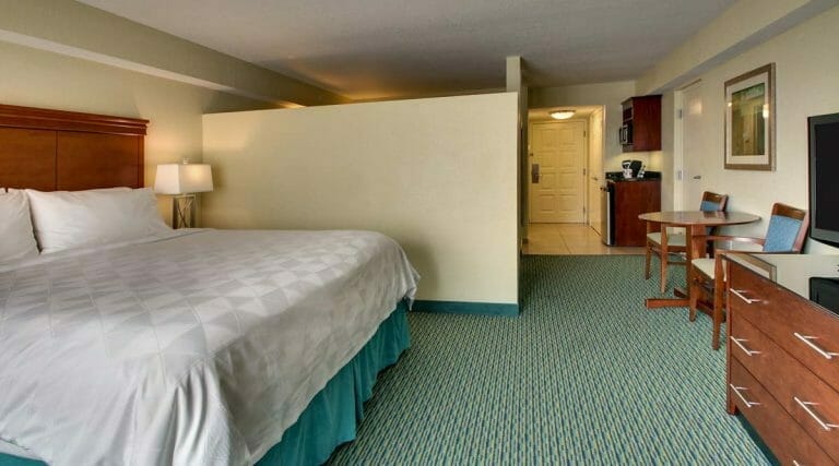 Hyatt-Lake-Buena-Vista-Hotel-Guest-Suite_Kids-Suite-B_2