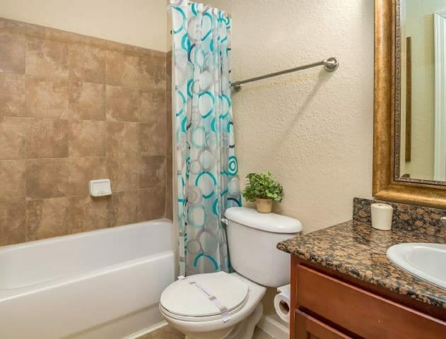 Orlando Vacation Rental Bathroom